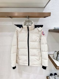 Canada Goose 加拿大鵝Chelsea系列 女款短款派克羽絨服外套