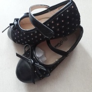Pre-loved Kikilala girl shoe size 24 for 2-3 years old