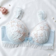 『Ship from MY』Japanese Plus Size Wireless Push Up Bra Luxury 3D Embroidery Flowers 大码内衣 75B 75C 80B 