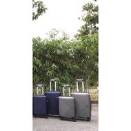 Dolphin suitcase 24 inches