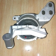 MESIN Mazda CX5 2000cc right engine mounting. Mazda CX5 2.0 cc engine mount