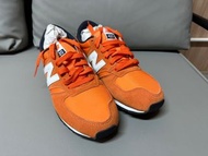 New Balance 420