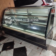 Showcase cake dimensi :  207x82x125 cm merk Kingdom Taiwan Berkualitas