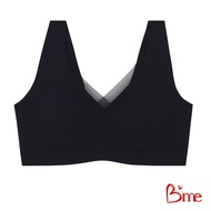 Bme เสื้อชั้นในไร้โครง รุ่น ME1G24 มีสี ดำ นู้ด ครีม