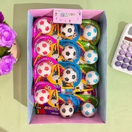 【现货】卡通足球橡皮擦趣味可爱小学生儿童学习文具少屑无毒开学用品文具5.29wj 【In Stock】Cartoon Football Eraser, Fun and Cute, School Sup