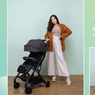 Cocolatte Swap Reversible Compact Stroller