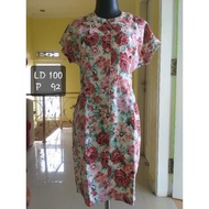 D65 SPAN FLOWER DRESS