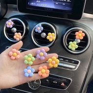 [Random Color] Cute Flower Aromatherapy Car Air Conditioner Outlet Perfume Clip / Auto Air Freshener Colorful Flora Decor Car / Interior Accessories / Excluding Aromatherapy