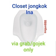 Closet jongkok Ina. Kloset jongkok Ina via Grab/Gojek only