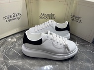 🫎🫎🫎 รองเท้า Alexander McQueen งานแท้ มีกล่องก็เพราะปกรณ์พร้อมสินค้ามีครบไซด์พร้อมจัดส่ง