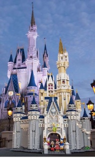 LEGO-Disney castle