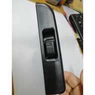 Hicom 3T,NPR66 24V Power Window Switch(5 Pin)