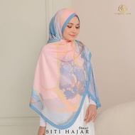 SHAWL PRINTED SITI HAJAR 1.0 MATTE SATIN by Jutawaniscarves