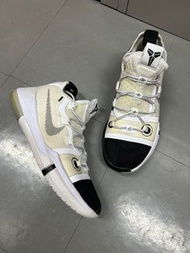 Nike Kobe AD “Black Toe”