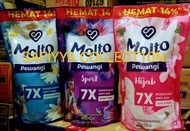 Molto pewangi 780ml