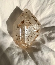 內包球形兔毛 18面體開窗閃靈鑽 骨幹 骸骨 水晶原礦 閃靈鑽