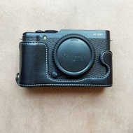 Fujifilm X-M1 leather case black