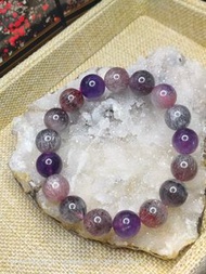 ✨特價！巴西彩超七手串 12.8+mm  17手  2498元 包香港本地順豐#水晶#超七#黑煙花超七又名三輪骨幹水晶因為內含了七種共生礦，包括紫晶、透明水晶、茶晶、黃磷鐵礦、針鐵礦、纖鐵礦、金紅石，