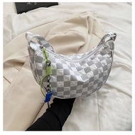 饺子包單肩包女 Sholder Bag Dumpling Sling Bag Shoulder Bag 单肩斜挎包 Messenger Bag Shoulder Bag Women Gyoza Bag