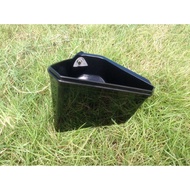 Storage compartment AB 16-19