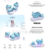 🇰🇷 Korea Disney Frozen2 Elsa Blue Colour LEDs child Slippers kids sandals Women footwear Slipper 韓國 迪士尼 魔雪奇緣 Frozen 2 艾莎 LED 閃亮 發光 女裝 童裝 小朋友 涼鞋 拖鞋 沙灘涼鞋 sandal footwears 最新產品 正貨 韓國空運到港 SIZE 尺碼： 160/170/180/190/200/210