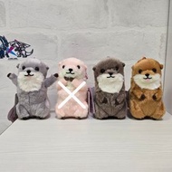 日版 Amufun 水獺可愛站姿 約11cm 球鏈吊飾毛茸茸公仔 毛公仔 掛飾 掛件 Ball Chain Amuse 動物 Otter 景品