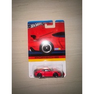 Hot Wheels Porsche 718 Cayman GT4