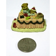 CERAMIC MINIATURE FIGURINE BIRTHDAY PARTY  (20sen coin NOT INCLUDED, only used for size comparison)