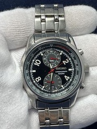 （超特價放送，2980元，不要殺價喔！）seiko chronograph 100m。今日超值必搶藏品，剛換新電池。 錶徑43mm。