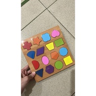Jigsaw shape puzzle