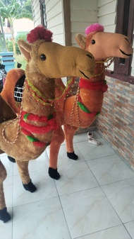 Replika Unta/Replika unta untuk peragaan mansik haji
