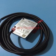 KEYENCE基恩士 LR-70  激光傳感器 LR-TB2000
