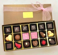 [Dhanviha Gift] Valentines Day Gift | 18pc Chocolates [Gift Box]
