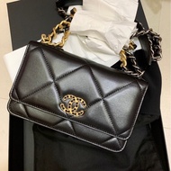 香奈兒woc Chanel 19 woc黑金 手提肩背「全新品」