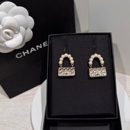 CHANEL香奈兒淡金色CF珍珠菱格包包耳環 熱門限定款