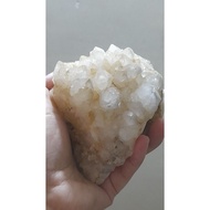 Quartz crystal