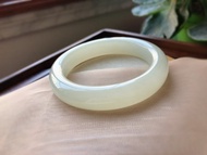 圈口 54 高冰青白色美玉鐲 精緻和田玉 料子冰潤細膩 超有存在感