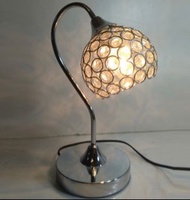 水晶球座枱調光吊燈 中