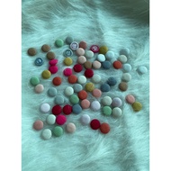 Set of 5 buttons covered in colorful linen fabric, size 12mm-28mm