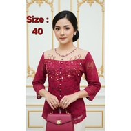 BUTTON SEQUIN LACE TOP