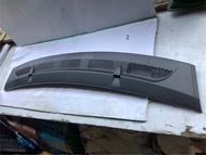 แผงจิ้งหรีด กลางยาว Benz W169 Part no. 1698390018