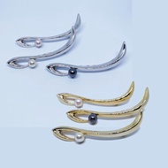 Denni Elegant Brooch with Glass Based Pearl