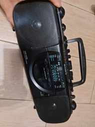 Sony CFS-E16S卡式收音機 卡帶老化 收音機正常金屬機身，後天線己斷收音冇影響