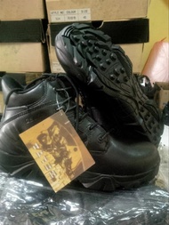 SEPATU DELTA 6IN BLACK SEPATU DELTA BOOT