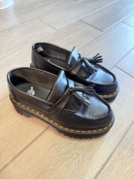 Dr. Martens 黑色流蘇樂福鞋 Adrian Quad
