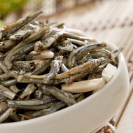 [Guoling] 300g Dried Almond Fish/Dried Almond Rose Shrimp Almond Clove Almond Clove Dried Fish Spicy