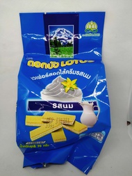 (อ่านก่อนสั่ง) ขนมเวเฟอร์ ตราดอกบัว 60 กรัม x 1 ซอง