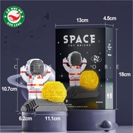 Đồ Chơi Lắp Ráp Lego Phi Hành Gia Spaceman Toy Bricks