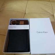 Calvin Klein Leather Trifold Wallet With Keychain