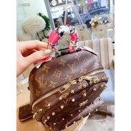 Lv backpack studded full set with doggie chain and wallet ie27x10x30cmBox, certificate, fakebill, du